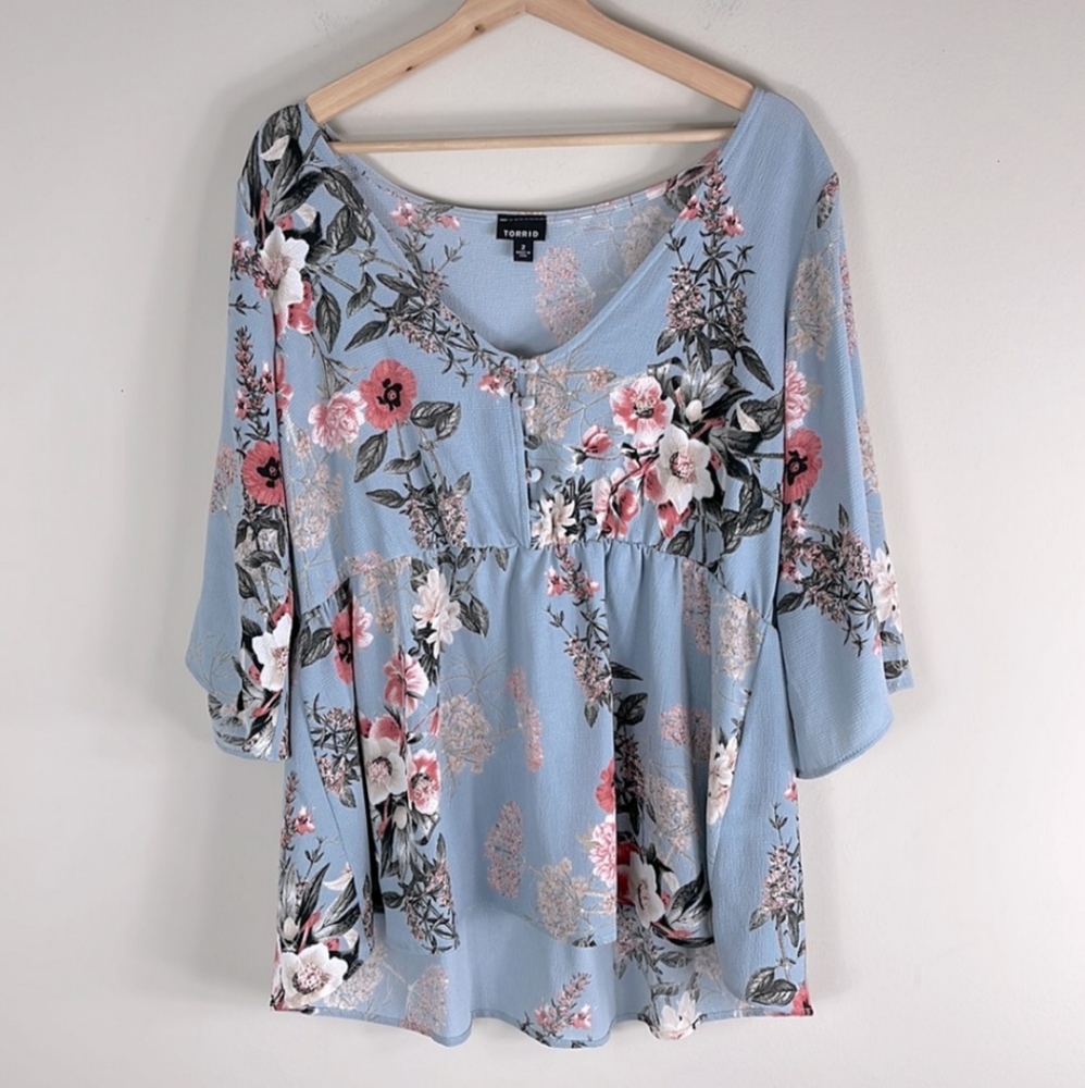 Torrid beautiful top size 2